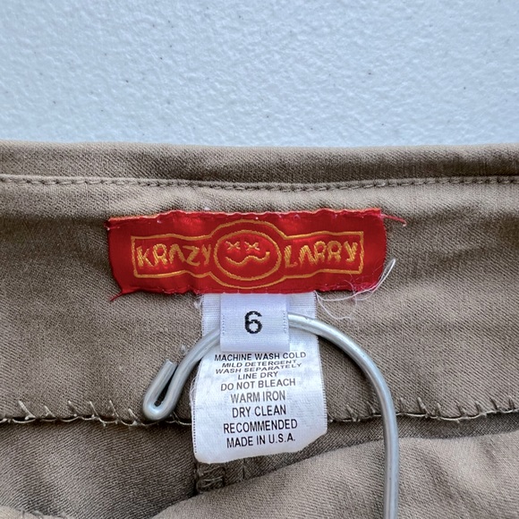 Krazy Larry Size 6 Stretch Cropped Taupe Women’s Pants Retail $119.00 - Picture 5 of 6